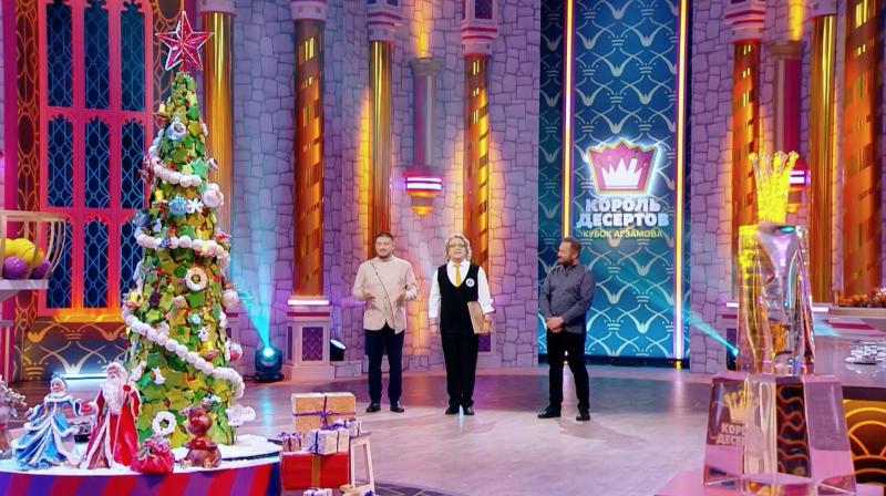 Телеканал «Пятница!» и шоу «Король десертов» во главе с Ренатом Агзамовым установили сладкий мировой рекорд