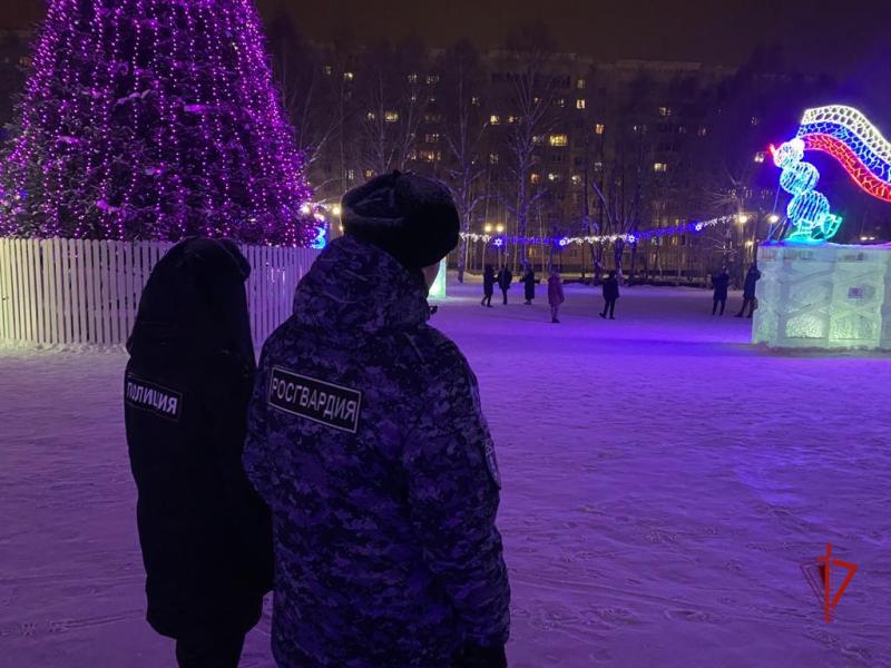 Росгвардия в Томской области обеспечила правопорядок и общественную безопасность в новогоднюю ночь