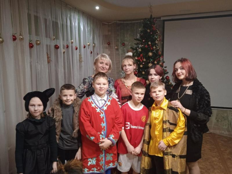 Энергетики Ивановской области поздравили детей из детских домов в рамках акции «Самая яркая ёлка»