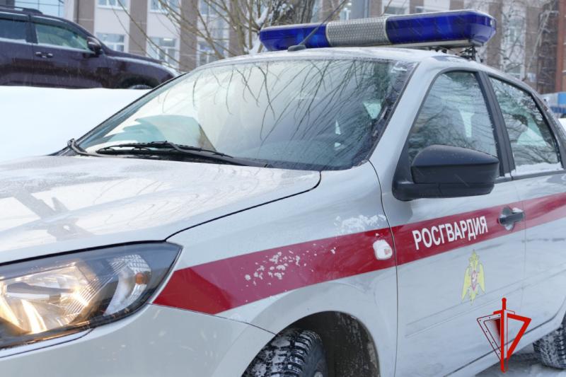 Более 12 тысяч раз сотрудники Росгвардии в 2022 году выезжали по сигналу «тревога»