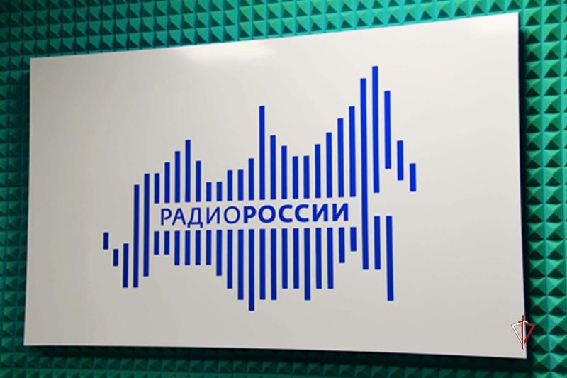 На Ямале в эфире ведомственной радиопередачи росгвардейцы подвели итоги работы за 2022 год