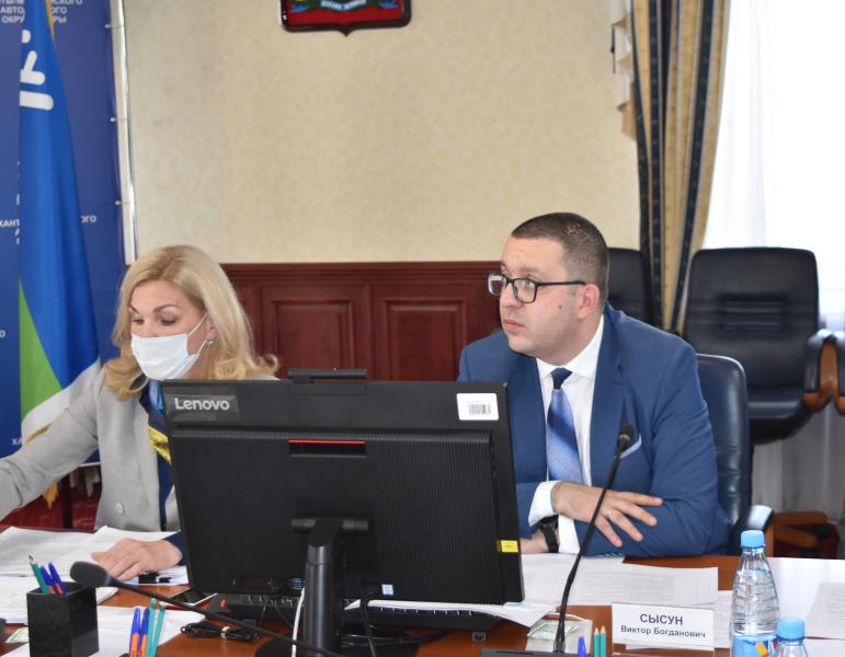 Депутат ЛДПР Виктор Сысун предложил губернатору Югры создать в округе Центр по оказанию бесплатной профессиональной психологической помощи ветеранам боевых действий
