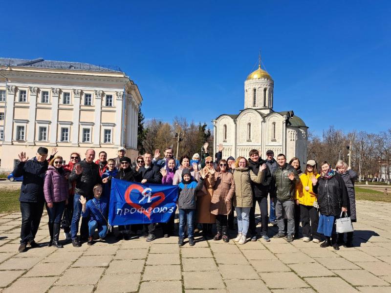 Профсоюз «Ярэнерго» организовал экскурсионный тур «Владимир-Боголюбово» для сотрудников филиала