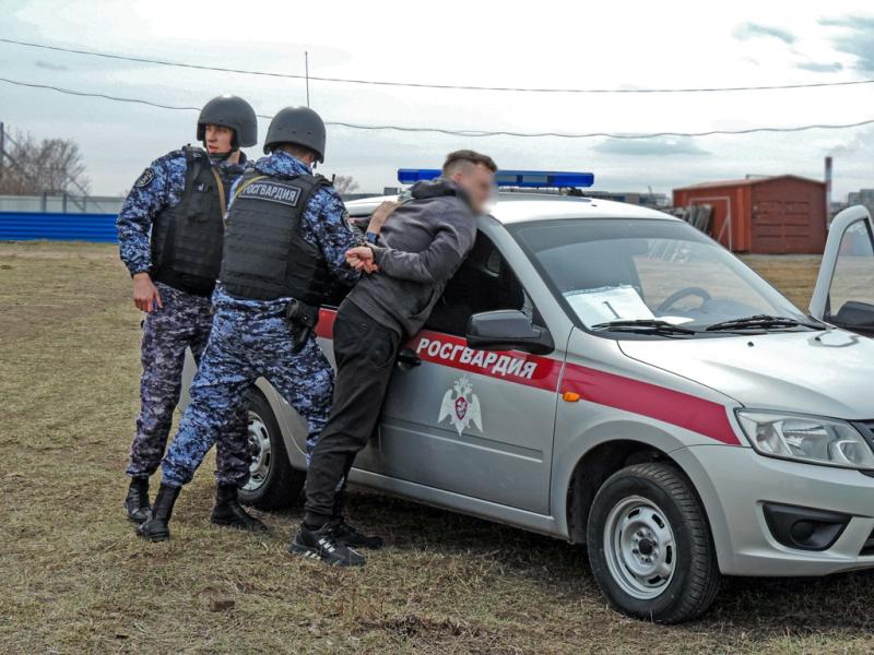 Среди групп задержания вневедомственной охраны Росгвардии по Хакасии выявили сильнейшую