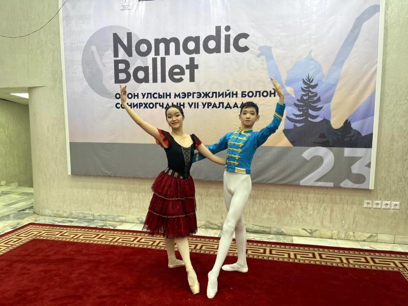 Министр Соелма Дагаева, министерство культуры Бурятии: "Дети исследовали английский язык среди студентов балета"