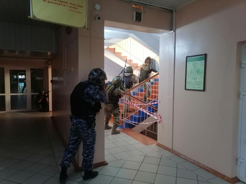 Росгвардия провела тактико-ситуационные занятия на охраняемом объекте в г. Кызыле