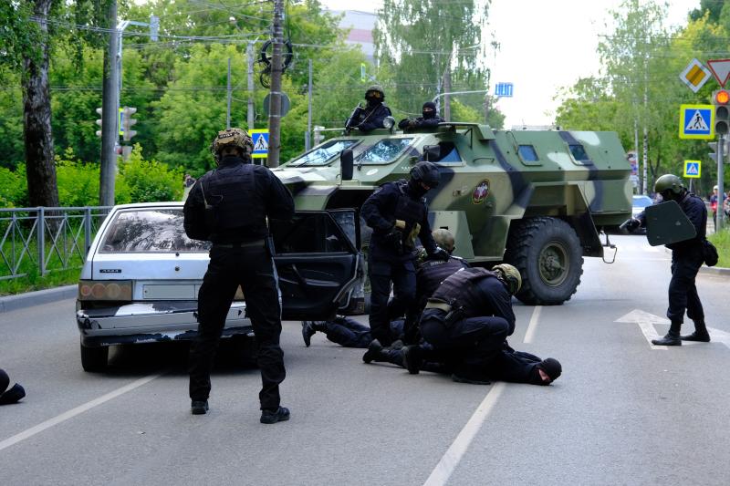 В Йошкар-Оле сотрудники Росгвардии приняли участие в антитеррористическом учении
