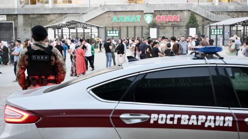 Росгвардия обеспечила безопасность футбольного матча «Ахмат»-«Оренбург» в Грозном