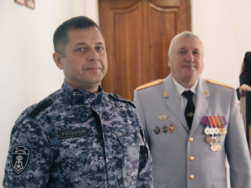 В Кемеровской области чествовали сотрудников вневедомственной охраны Росгвардии
