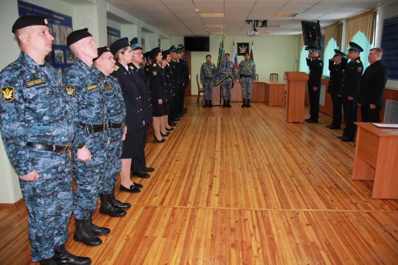 В преддверии профессионального праздника судебные приставы приняли присягу
