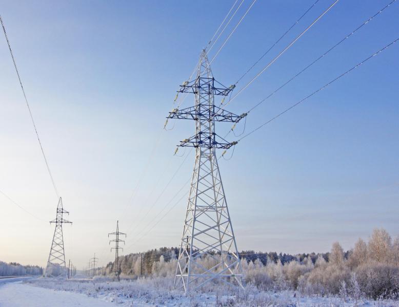 «Ярэнерго» предупреждает об опасности поражения электрическим током во время непогоды