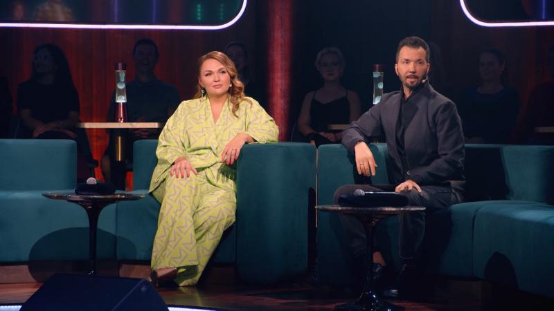 Денис Клявер и Надежда Ангарская сошлись в музыкальном поединке