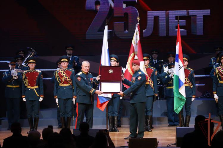 Отряд специального назначения "Ермак"Росгвардии отмечен грамотой верховного главнокомандующего