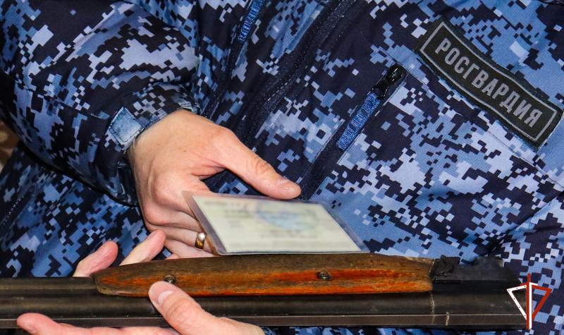 В Марий Эл сотрудники подразделений лицензионно-разрешительной работы Росгвардии за неделю изъяли 6 единиц оружия