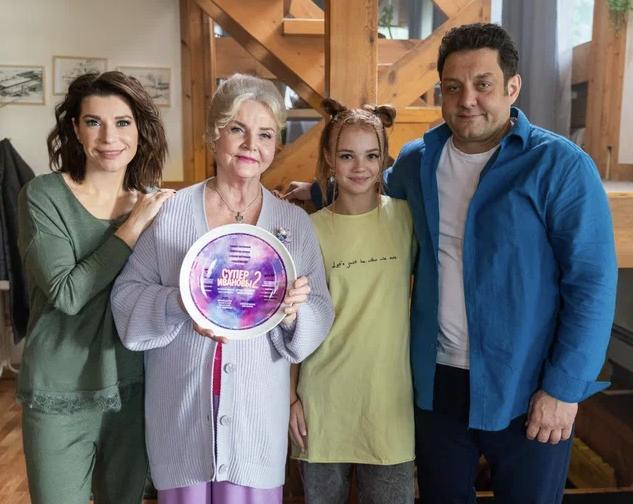 «СуперИвановы» возвращаются: ТВ-3 объявил о старте съёмок второго сезона проекта