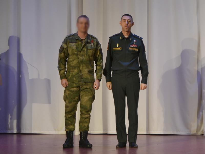 В Кузбассе росгвардейцам из спецназа вручены государственные награды