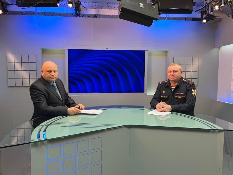 Офицер Росгвардии дал интервью в телеэфире ГТРК "Бира"