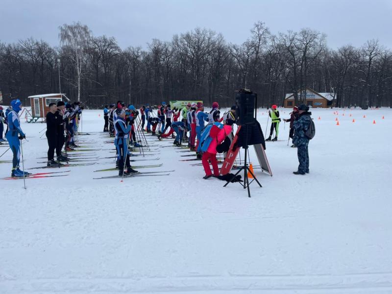 ОФИЦЕР РОСГВАРДИИ В ВОРОНЕЖЕ ЗАНЯЛ ПРИЗОВОЕ МЕСТО В СОРЕВНОВАНИЯХ ПО ЛЫЖНЫМ ГОНКАМ