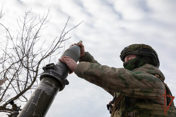 Артиллеристы Росгвардии уничтожили 30 националистов при попытке прорыва противника в Белгородскую область