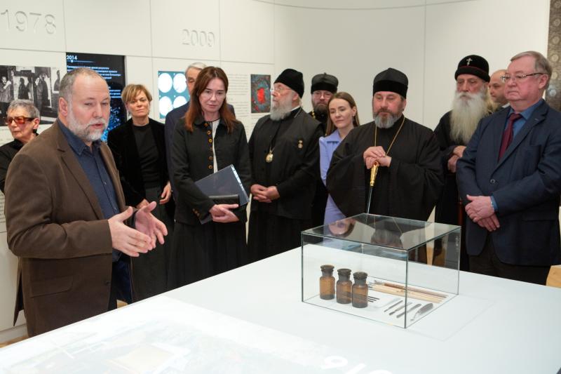 Во Владимире открылась уникальная выставка, где представили бесценную икону XII века Богоматерь Боголюбская