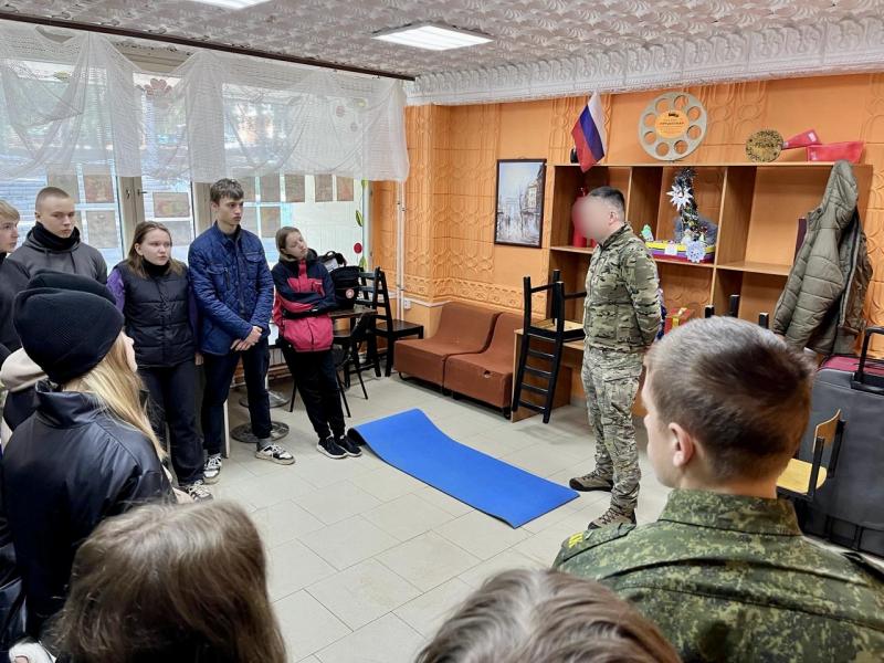 Смоленские росгвардейцы провели военно-патриотическое мероприятие