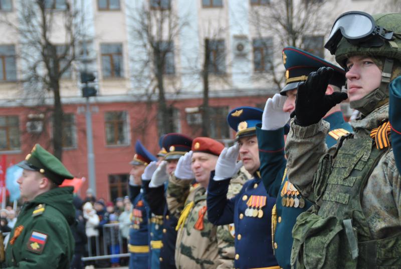В Кирове сотрудники и военнослужащие Росгвардии приняли участие в торжествах, посвященных 79-ой годовщине Победы в Великой Отечественной войне