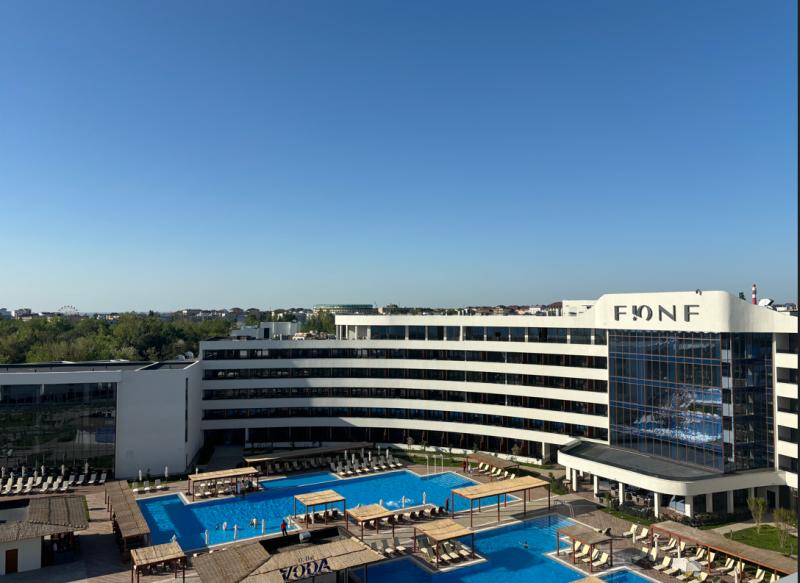 В Анапе состоялось торжественное открытие нового пятизвездочного отеля “FЮNF Luxury Resort & SPA Anapa Miracleon 5*”