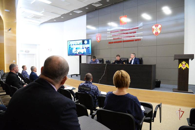 На Ямале состоялось заседание координационного совета при региональном Управлении Росгвардии по взаимодействию с частными охранными организациями