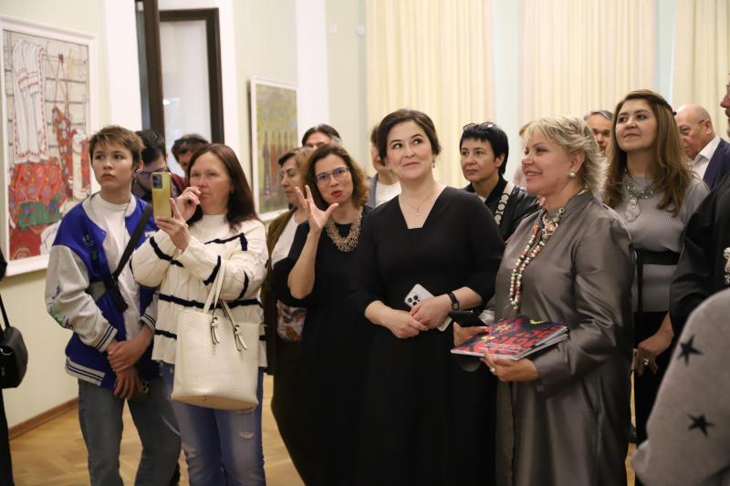 В Уфе открылась выставка уникальных экспонатов, народной культуры и изобразительного искусства Урала и Северного Кавказа