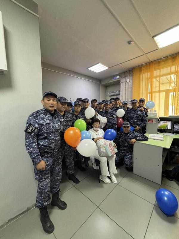 Росгвардейцы обеспечили безопасность во время детского праздника в Кызыле