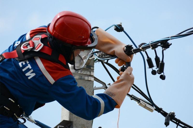 Восстановлено электроснабжение более 90 % пострадавших от непогоды потребителей Костромской области