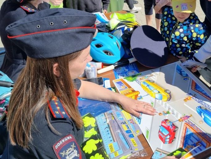 Компания УГМК-Телеком поддержала детские мероприятия по безопасности дорожного движения в Екатеринбурге