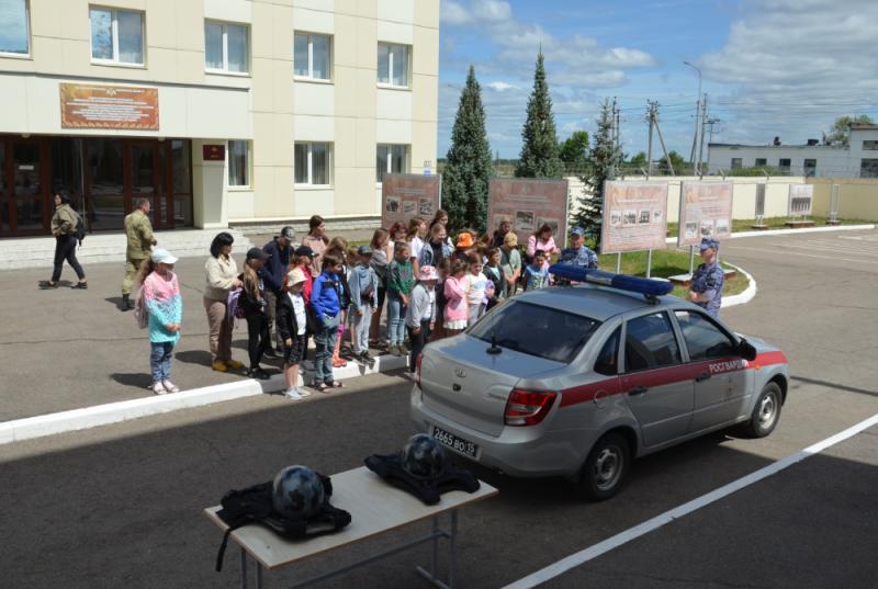 Мероприятия в рамках акции «Каникулы с Росгвардией» продолжаются в Тамбове
