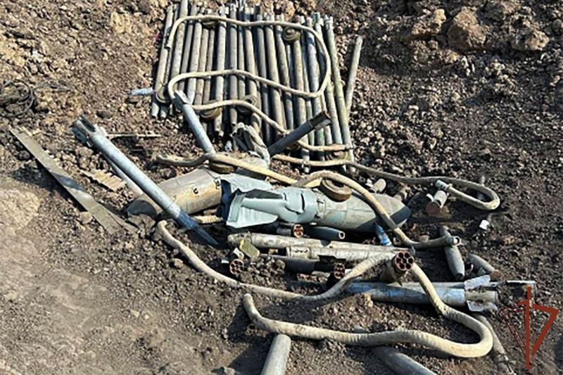 Росгвардейцы совместно с сотрудниками военной контрразведки ликвидировали в ДНР крупный схрон с боеприпасами ВСУ