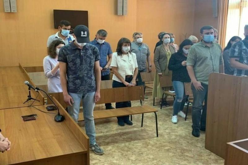 Убийца журналиста Антона Лучанского снова просится на свободу в Новосибирске
