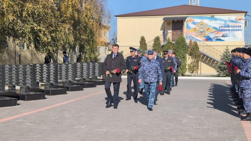 В ОГВ(с) поздравили сотрудников органов внутренних дел с профессиональным праздником