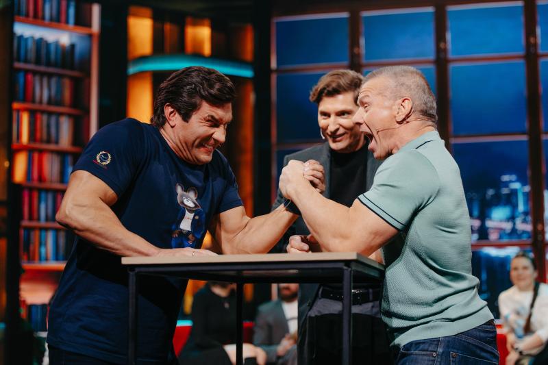 «Ищу место для татуировки со Львом Лещенко»: юморист Владимир Винокур пришел в «Шоу Воли» на ТНТ