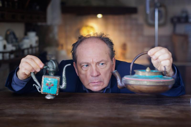 Доктор Хаус в мире преступлений: Денис Васильев раскрывает тайны в новом сериале «Крестоносцы» на ТВ-3