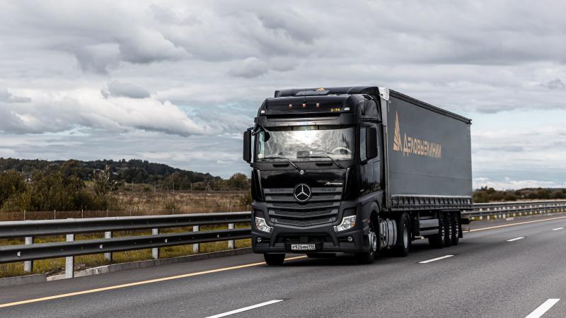 Игрушки, хозтовары и рекламная продукция стали самыми доставляемыми товарами в торговые сети в 2024 году – «Деловые Линии»