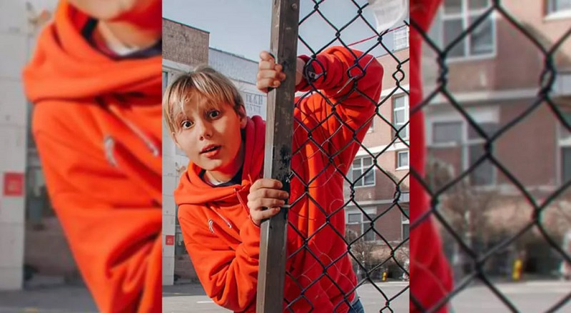 Отец популярного блогера Немалого борется за опеку над сыном