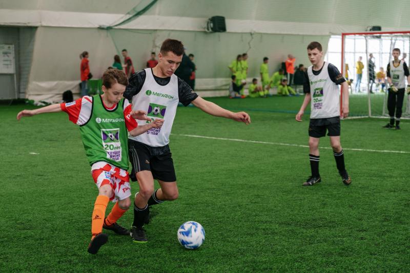 Футболисты из Магаданской области и Забайкальского края отправятся в финал в Сочи!