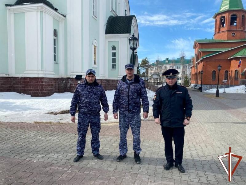 В Югре Росгвардия обеспечила правопорядок в период проведения православного праздника Красная горка