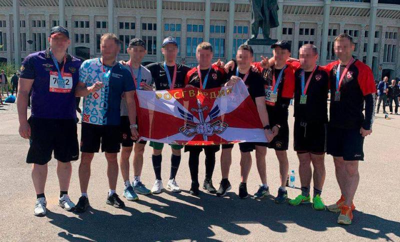 Сотрудники СОБР Росгвардии преодолели дистанцию «Московского полумарафона»