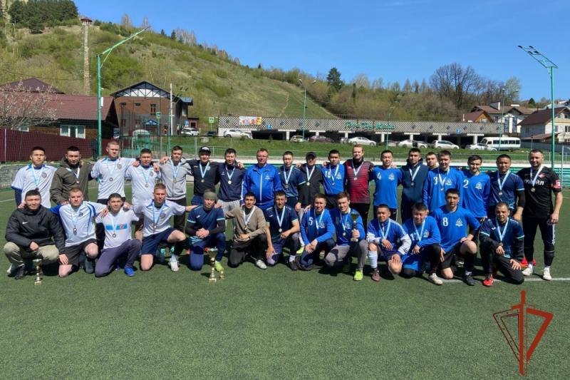 В Республике Алтай команда Росгвардии стала победителем турнира по мини-футболу