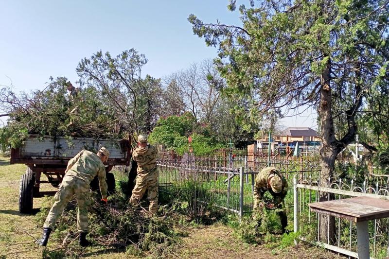 Росгвардейцы в Чеченской Республике приняли участие в акции «На страже памяти»