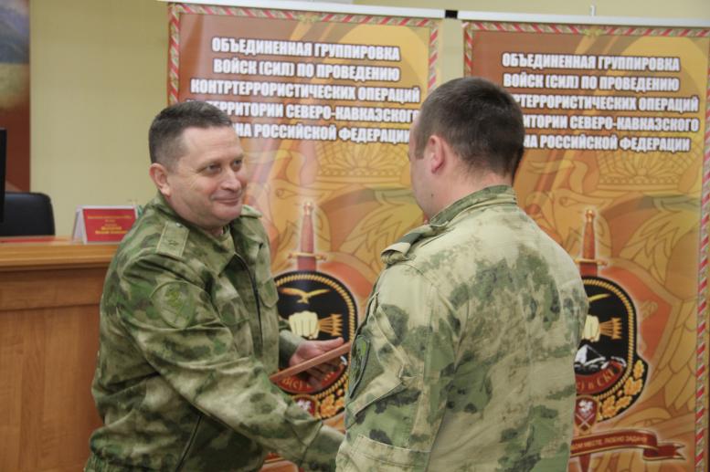 В ОГВ(с) поздравили сотрудников ОМОН «Авангард» с завершением служебной командировки