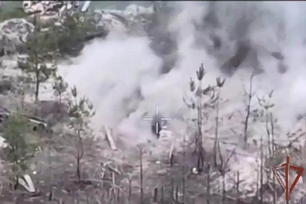 Спецназ Росгвардии уничтожил блиндаж противника в Харьковской области