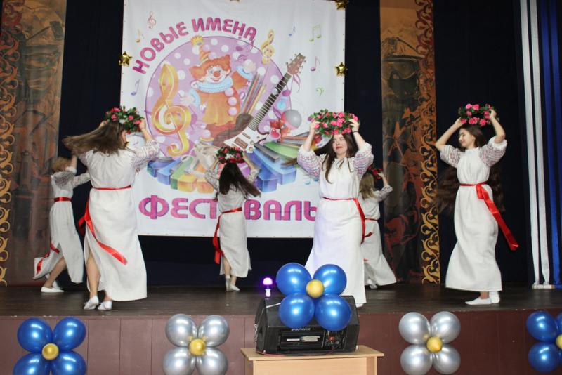 Фестиваль детского и юношеского творчества среди учащихся школы Росгвардии прошел в Грозном