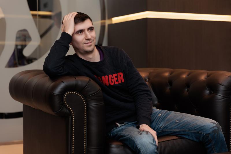 Герой по долгу службы — счастливчик по воле случая: пожарный из ЯНАО выиграл почти 3 млн рублей в лотерею от «Столото»