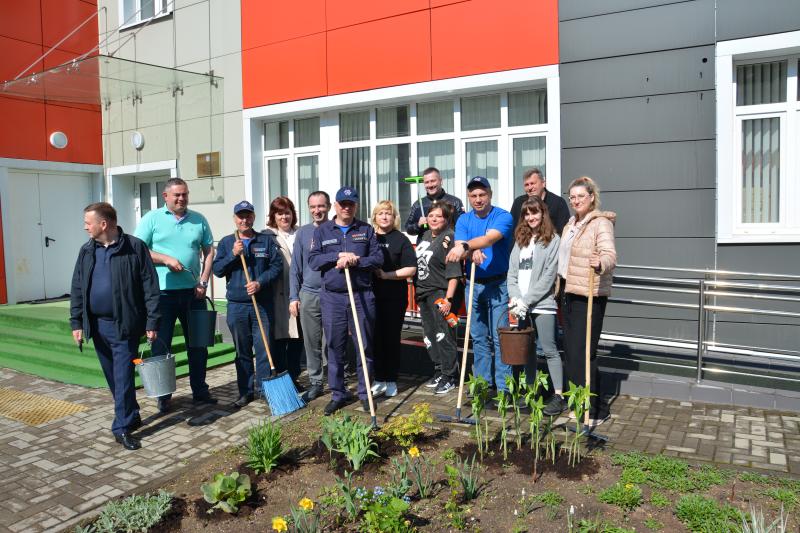 Специалисты Управления приняли участие в общегородском субботнике